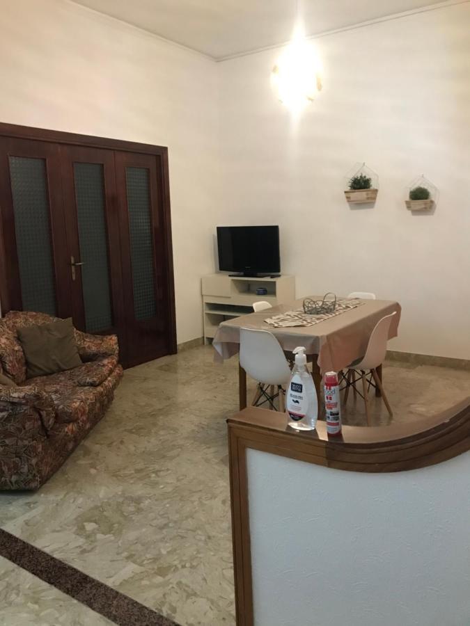 Comodo Mini Appartamento Cinisi Exterior foto